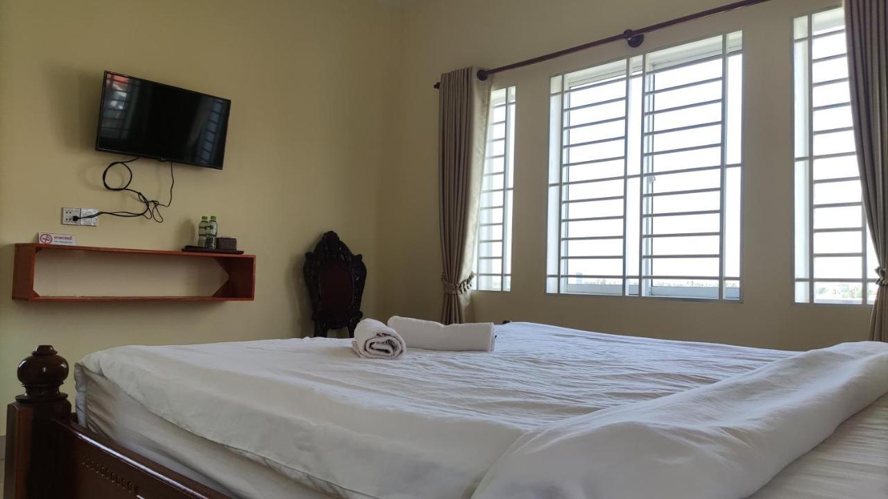 Monica Guesthouse Кампот Экстерьер фото